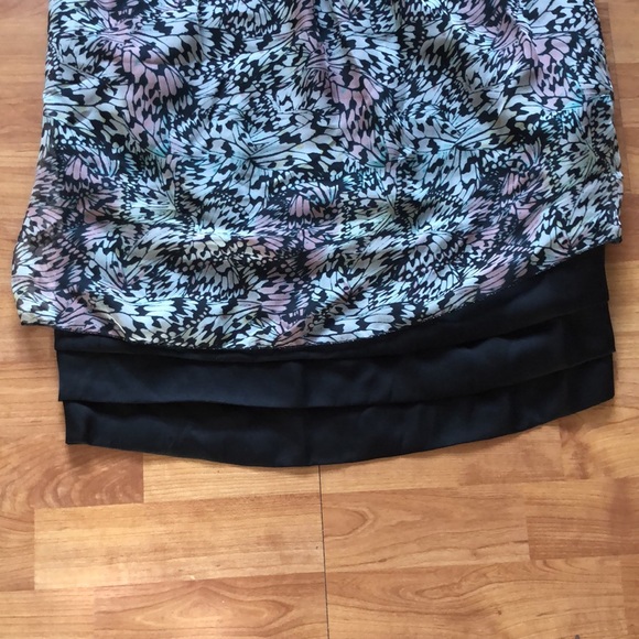 Size Medium Vero Moda Dress - Picture 3 of 5